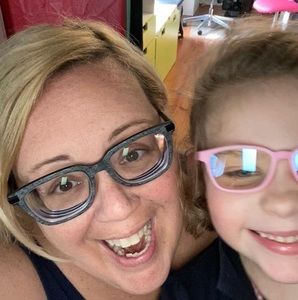 Meet your Posher, Amelia